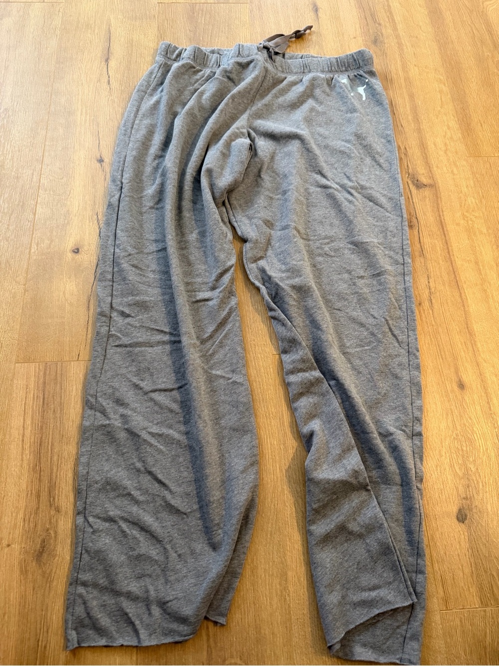 PINK Gray Lounge Sweatpants